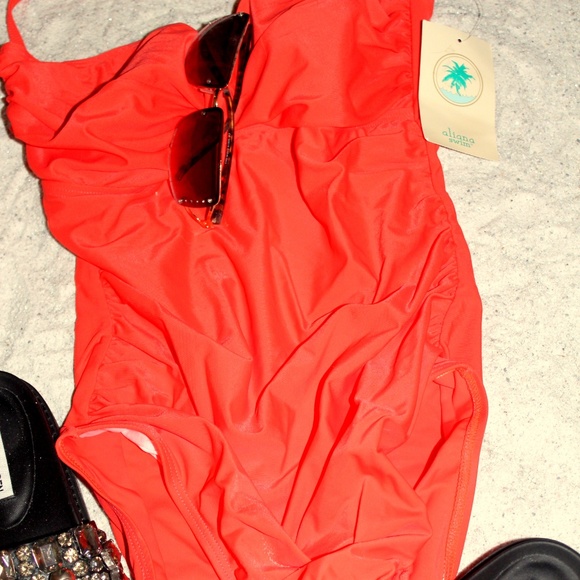 ALIANA Front Drapey/Shaper One Piece-SZ 14 - Picture 6 of 8